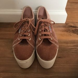 Supera chunky rubber platform shoe